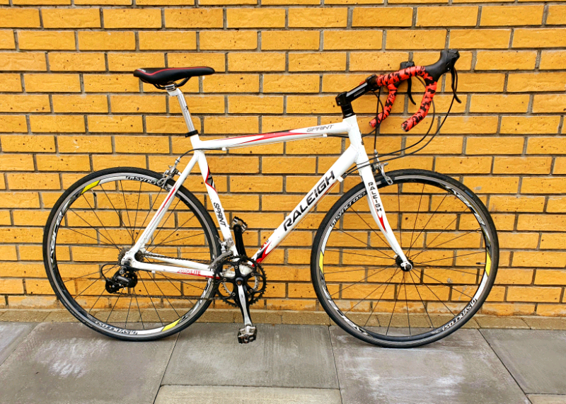 raleigh sprint road bike